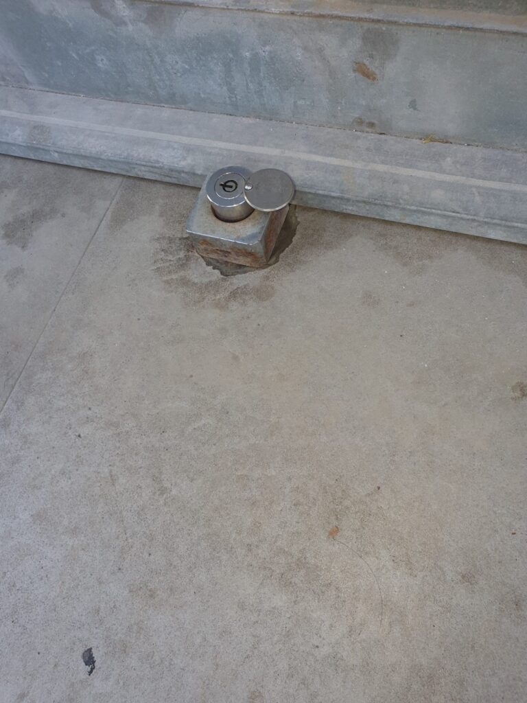 Apertura de persianas Mahora