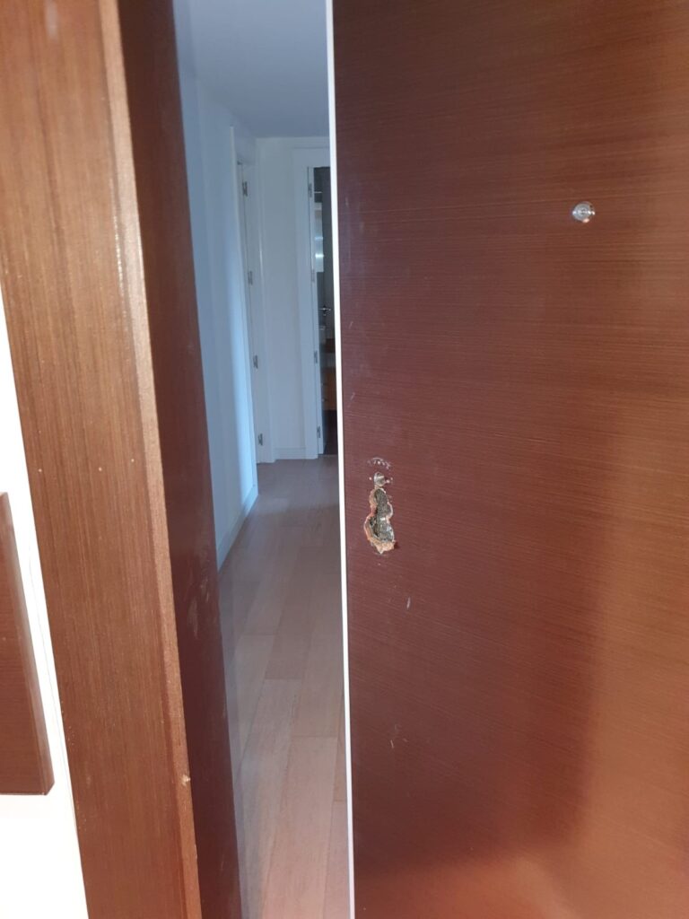 Apertura de puertas Barrax