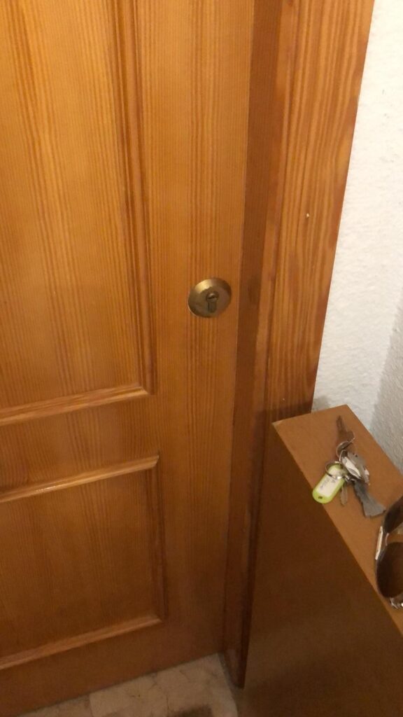 Apertura de puertas Golosalvo
