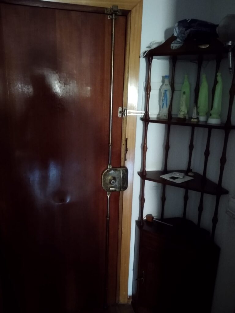 Apertura de puertas La Torrecica