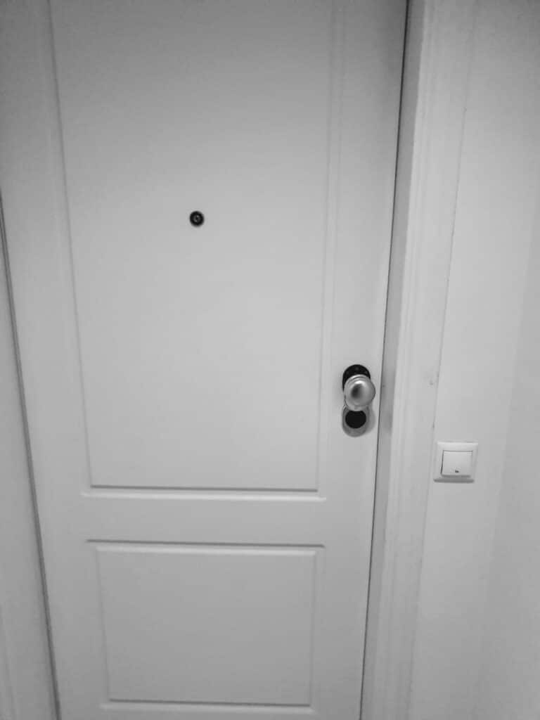 Apertura de puertas Las Anorias
