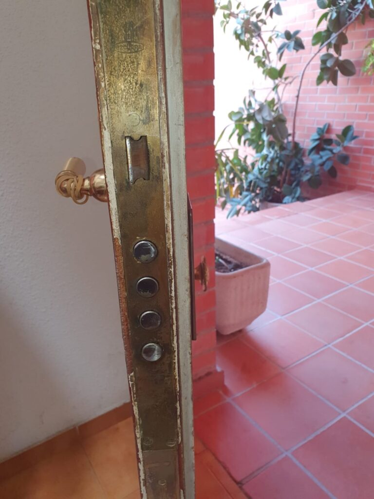 Apertura de puertas Tiriez