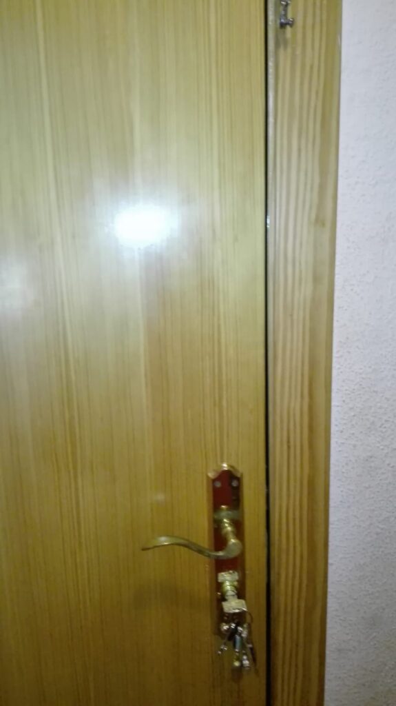 Cambio de cerraduras Cenizate